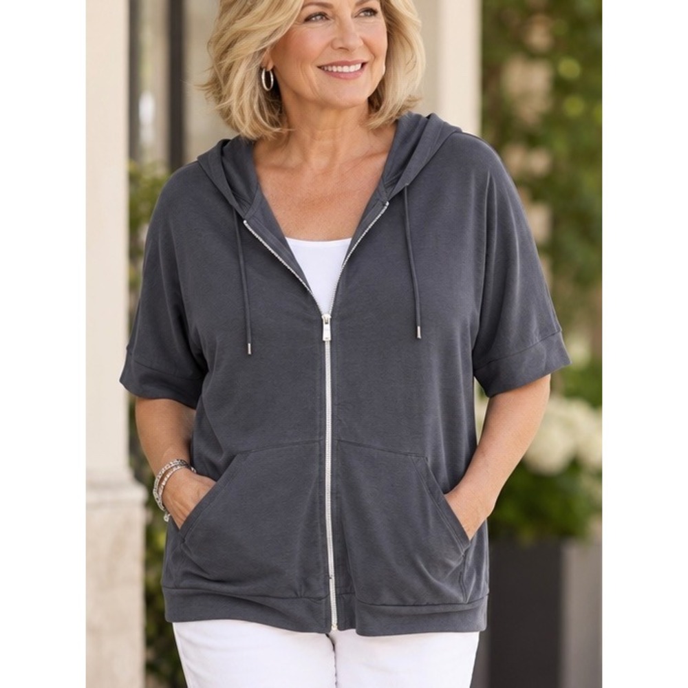 Chico's Gray Zenergy Short Sleeve Zip Hoodie Size 1 M 8/10 Athleisure Activewear